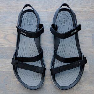 Crocs Comfort Black Strappy Sandals